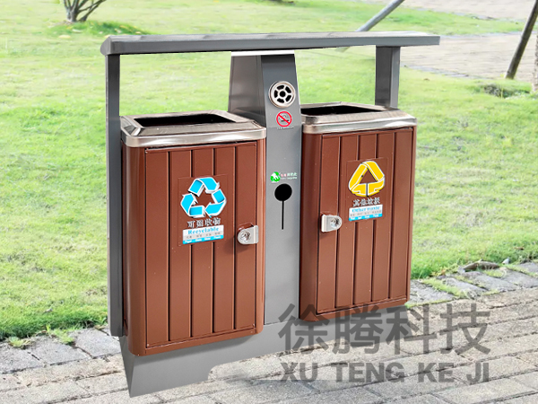 景區兩分類鋼木條垃圾桶111.jpg 景區兩分類(lèi)鋼(gāng)木條垃圾桶111.jpg